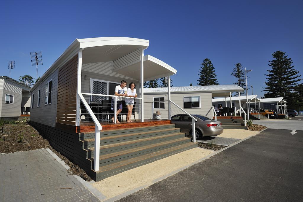 Nrma Stockton Beach Holiday Park 호텔 객실 사진