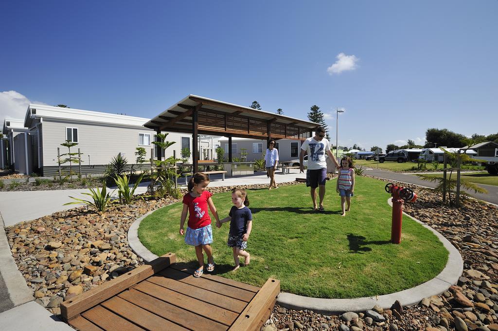 Nrma Stockton Beach Holiday Park 호텔 외부 사진