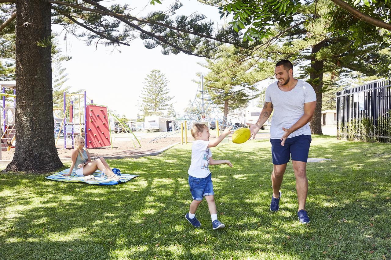 Nrma Stockton Beach Holiday Park 호텔 외부 사진